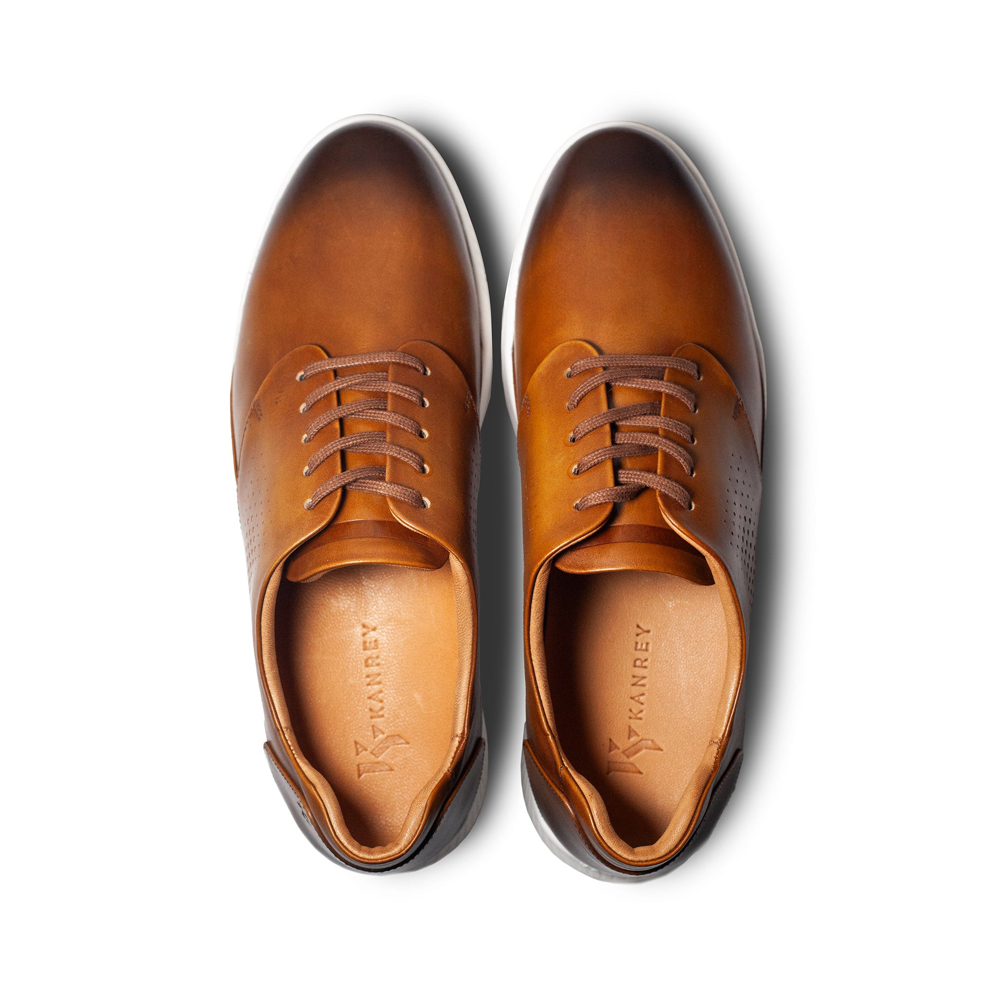 KANREY Business Casual Leather Shoes Derby Shoe for men made of Leather in tan – Model RONIN – Top view.